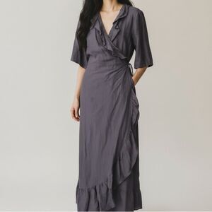 Old Navy Ruffled Warp Midi Dress in Navy Blue in Size Large